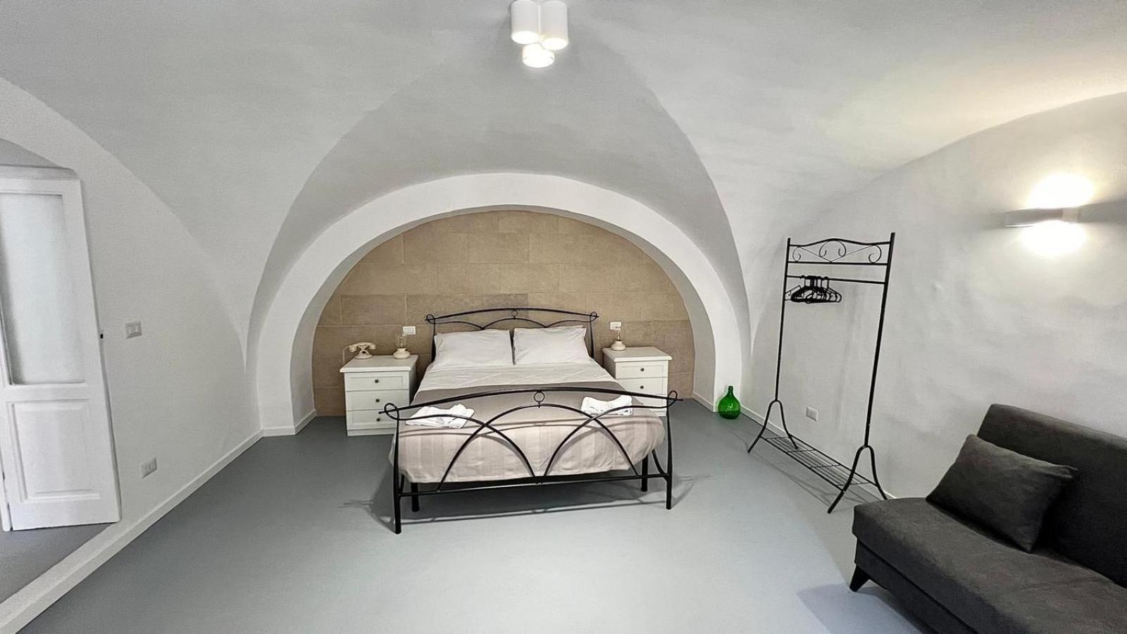 Suite White Dome Bari Exterior photo