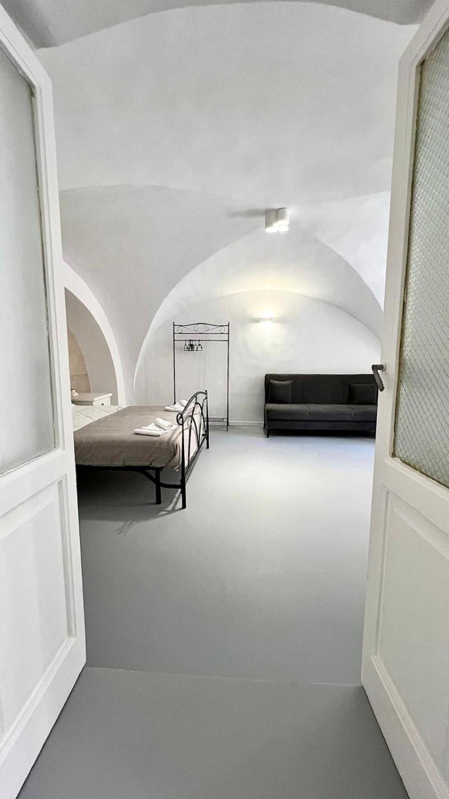 Suite White Dome Bari Exterior photo